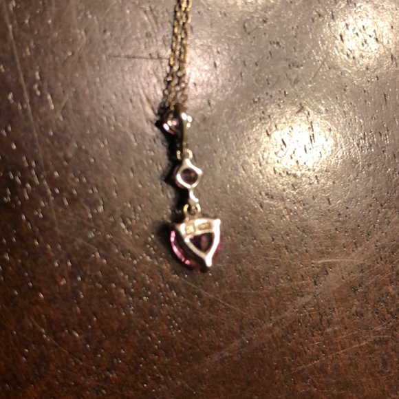 10k Pink Sapphire Heart pendant - Picture 4 of 6
